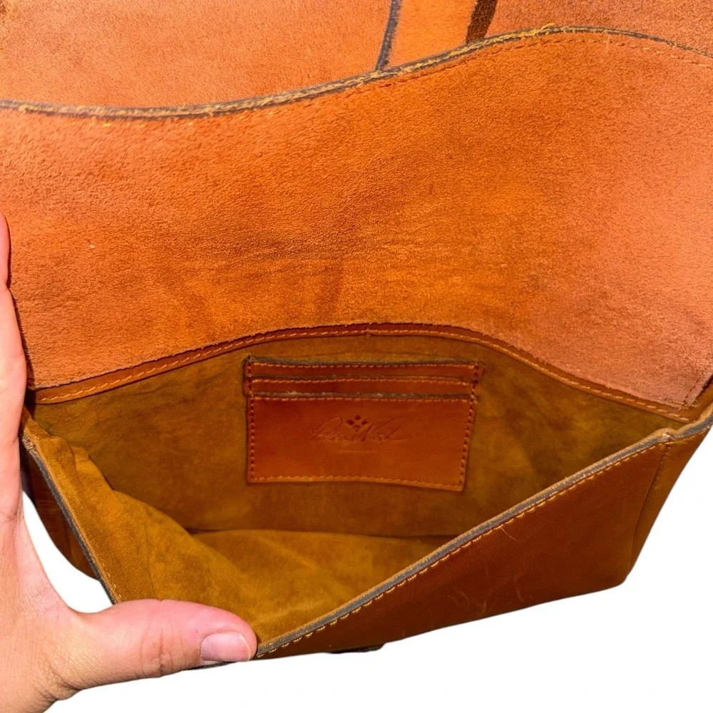 Patricia Nash Brown Leather Saddle Bag Crossbody Floral Appliqué Strap Vintage